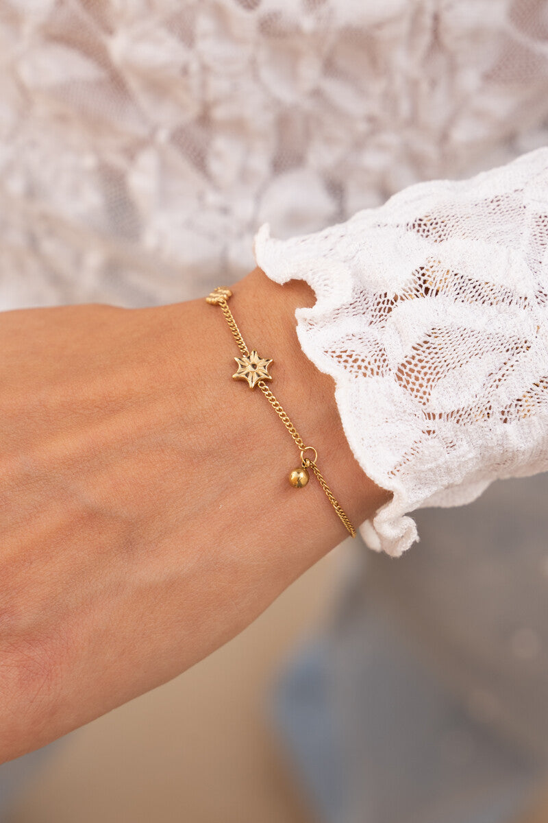 My Jewellery Minimalistische armband met bloemen & balletje